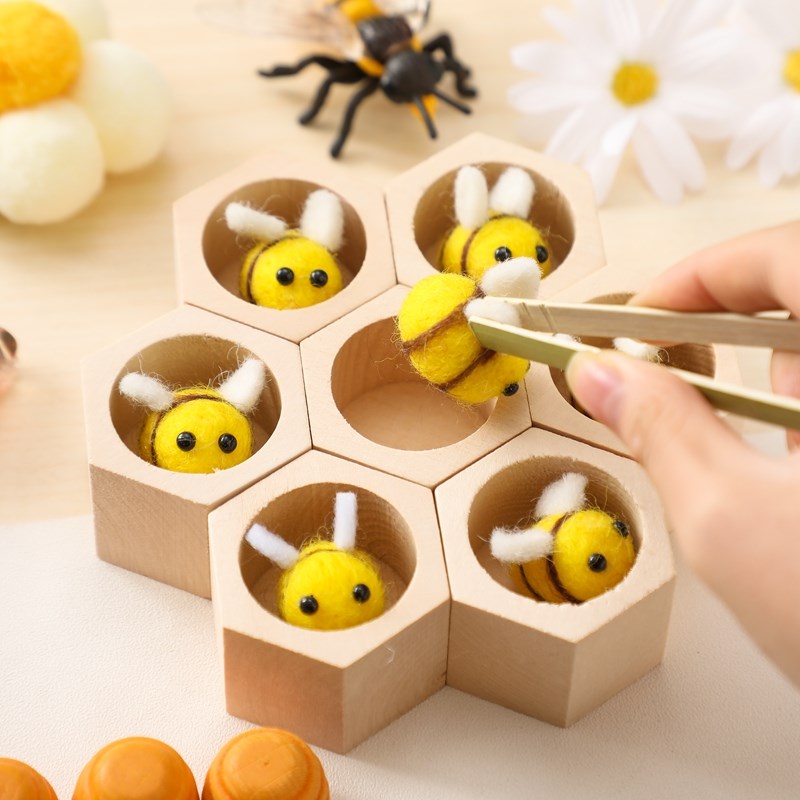 Montessori Shelf Toy - Gỗ Ong Phân Loại Đồ Chơi